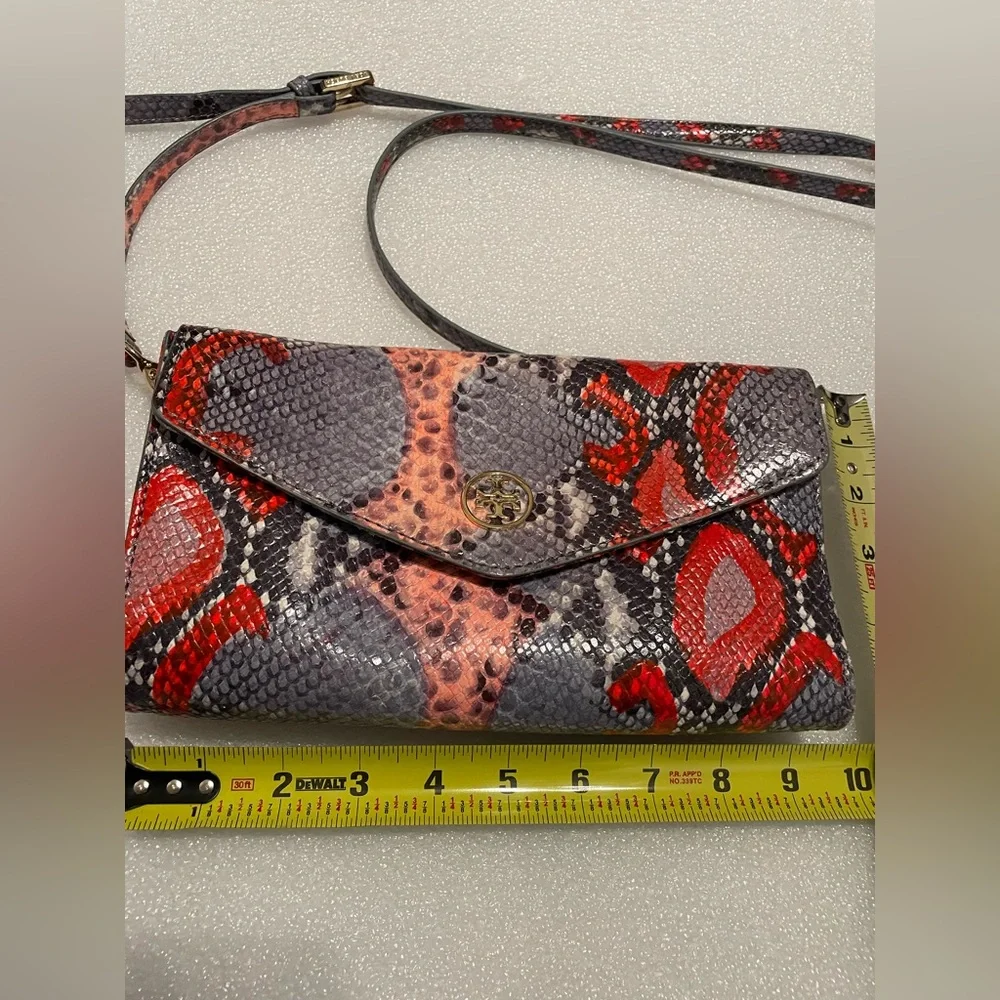 Tory Burch Multicolor Python Embossed Leather Crossbody Bag MSRP $600 - Picture 4 of 9